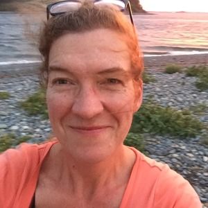 Meet your Posher, Liz